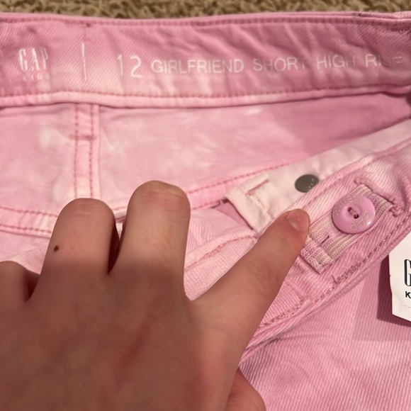 NWT girls gap purple and white tie die denim summer shorts size 12 - Picture 2 of 5